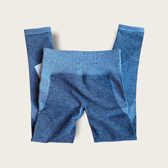 Danskin Leggings Seamless Ankle Gray Sz M NWT - Picture 3 of 5